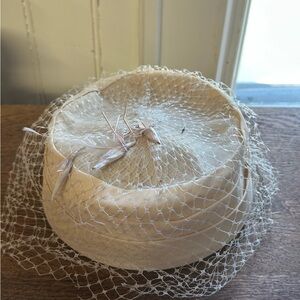 Vintage Cream Decorative Hat with Netting